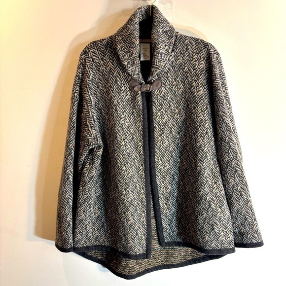 LG Sweaters - CHIARAMENTE Sz L Herringbone Patterned Cardigan with Buckle Closure Wool Blend